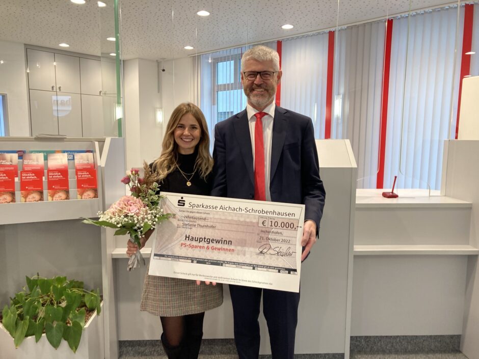 10.000 Euro-Hauptgewinn für Stefanie Thurnhofer
